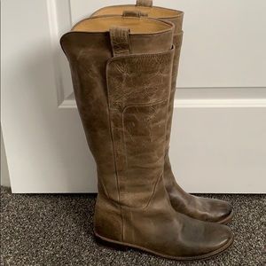Frye Pull on Boots